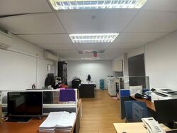 Heng Loong Building (D23), Factory #622555411